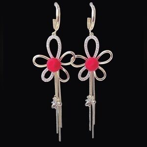 - 18K GP  blue  red flower & Bee  c-hoop  Earrings